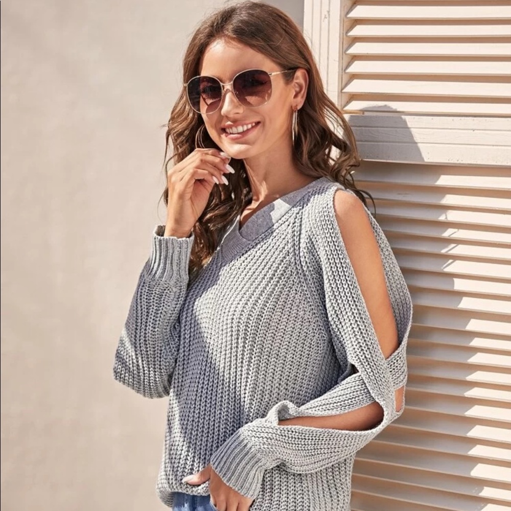 Last one!New! Host pick! Cold shoulder sweater - Picture 4 of 5